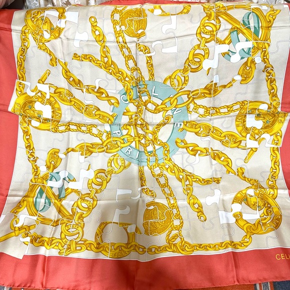 CELINE ❤️🌟GOLD CHAIN SILK SCARF W/ HAND-ROLLED EDGES⭐️